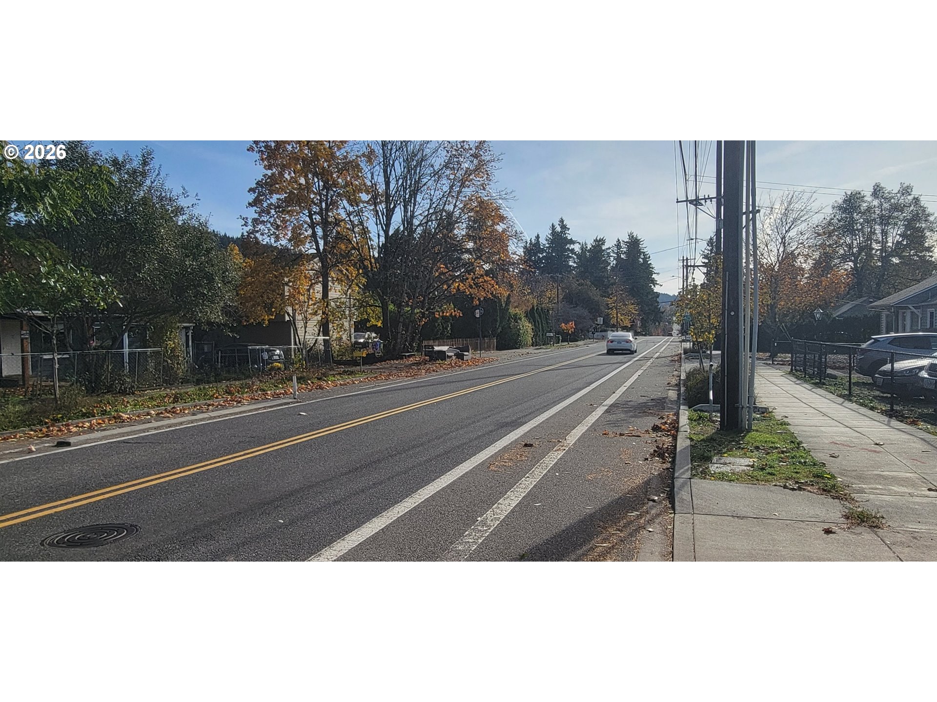 3857 Southeast 136th Avenue Portland, OR 97236 - Photo 2 of 27