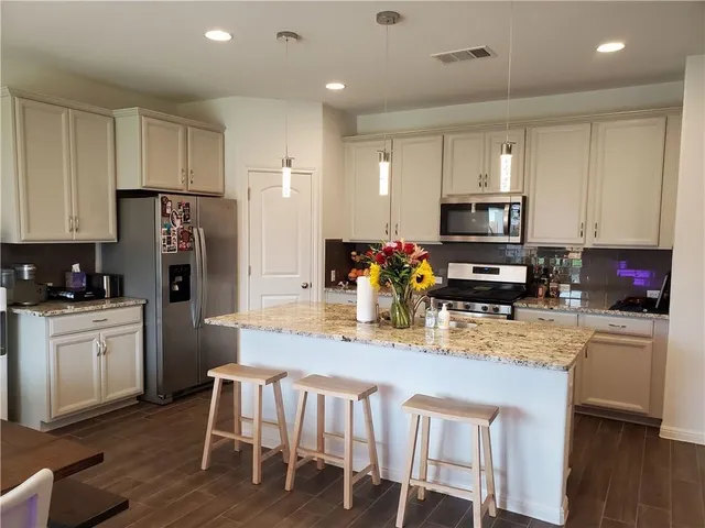 $2,395 | 17310 Alturas Avenue, Pflugerville, TX 78660