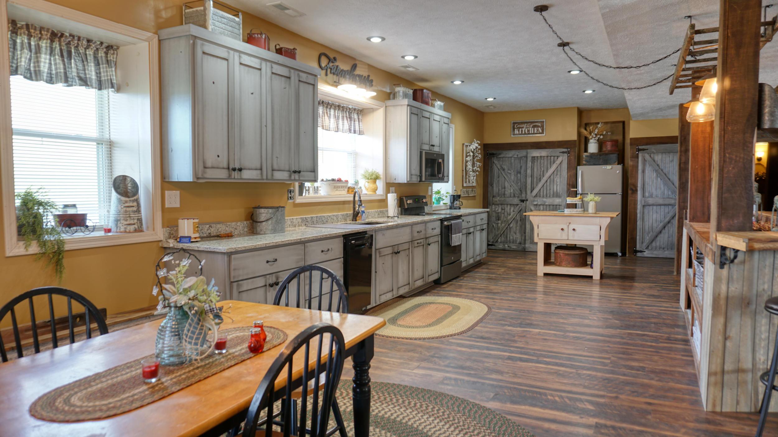 67327 Old Twenty One Road Cambridge, OH 43725 - Photo 12 of 43