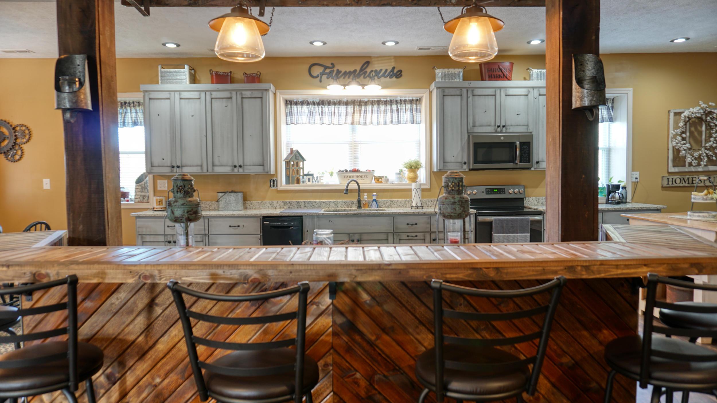 67327 Old Twenty One Road Cambridge, OH 43725 - Photo 15 of 43
