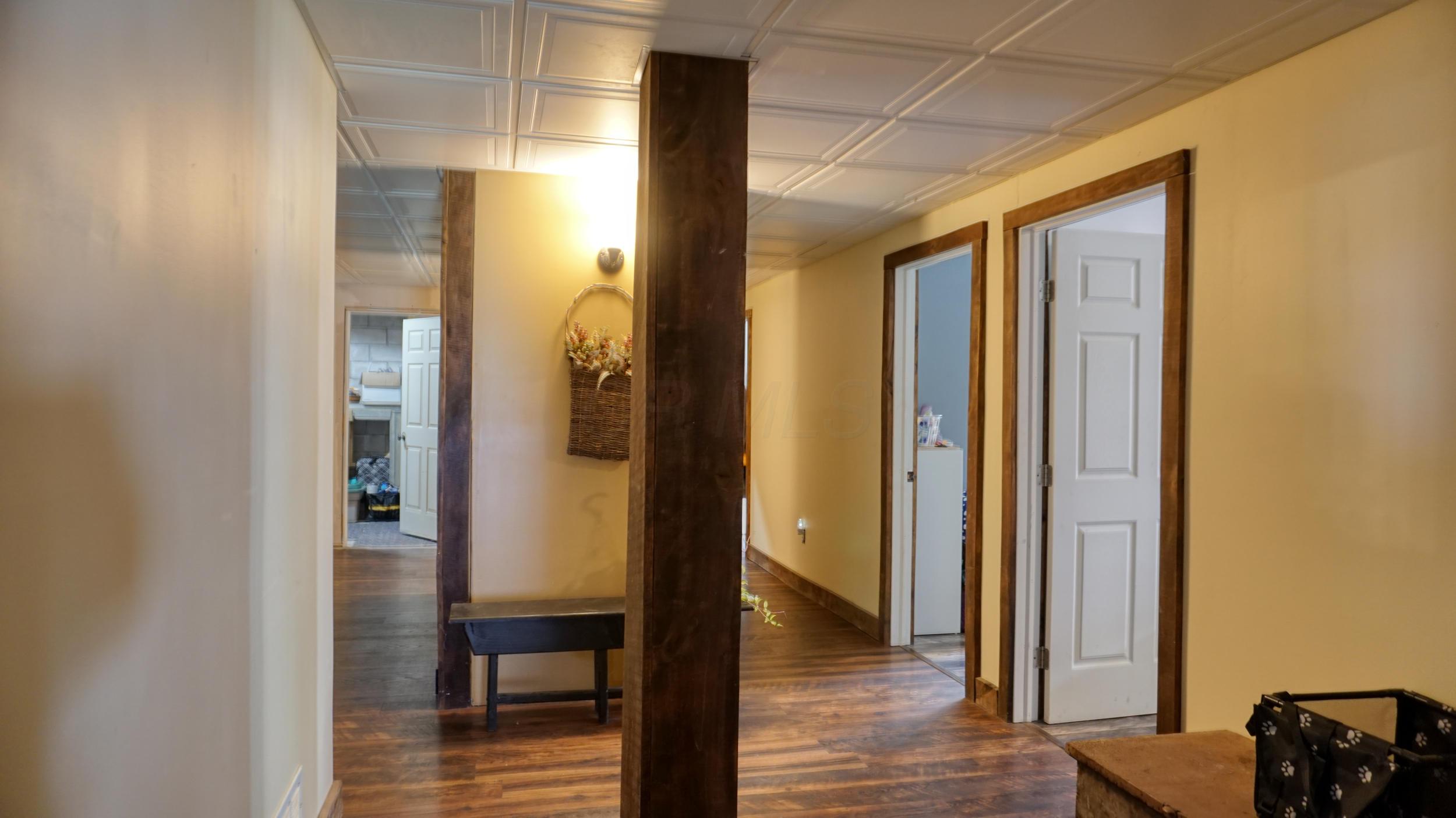 67327 Old Twenty One Road Cambridge, OH 43725 - Photo 20 of 43