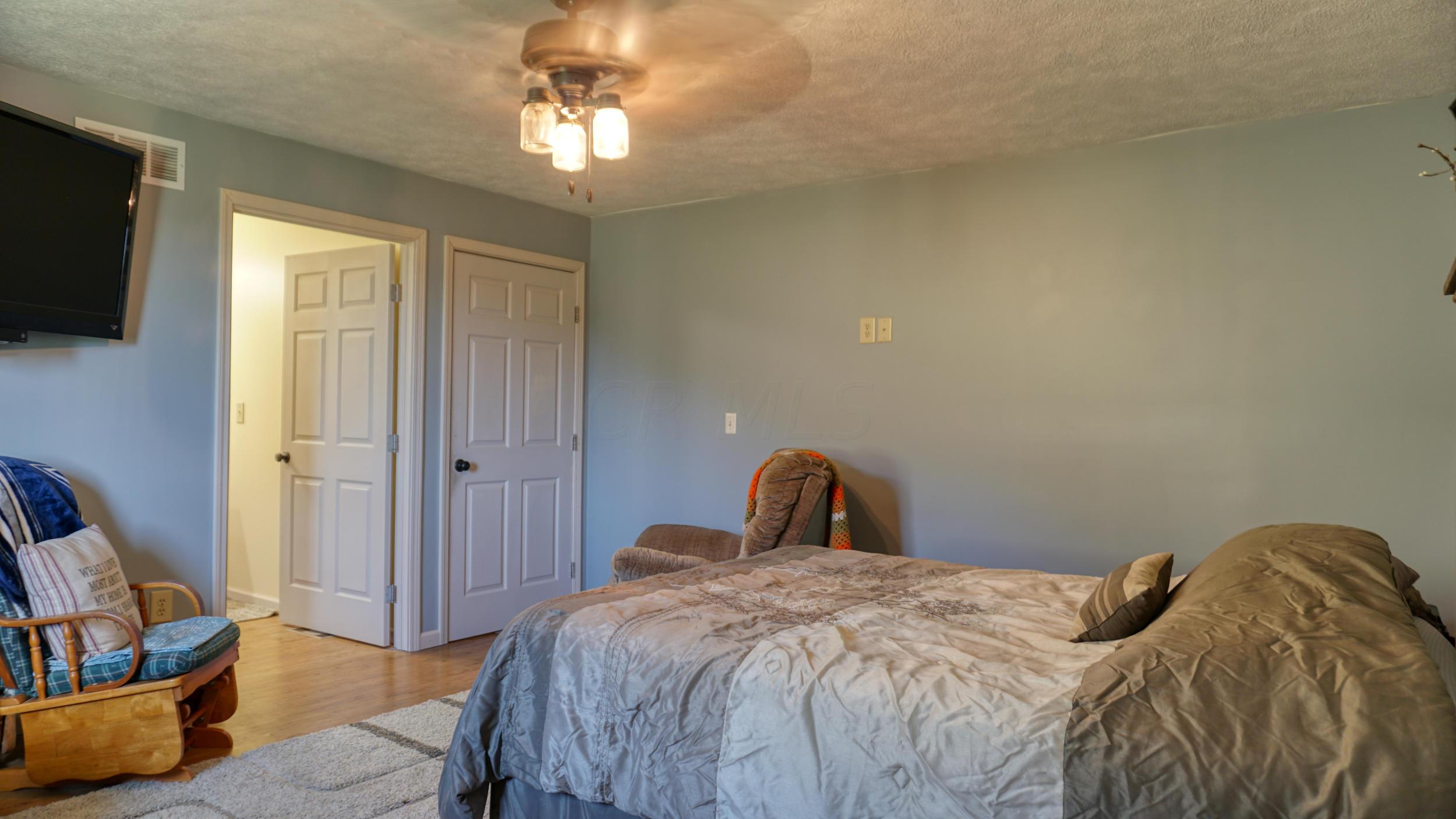 67327 Old Twenty One Road Cambridge, OH 43725 - Photo 31 of 43