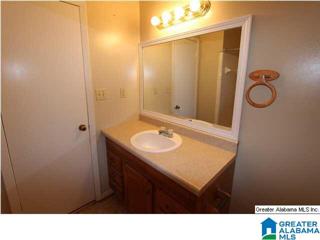 1427 Montevallo Road Weaver, AL 36277 - Photo 8 of 29