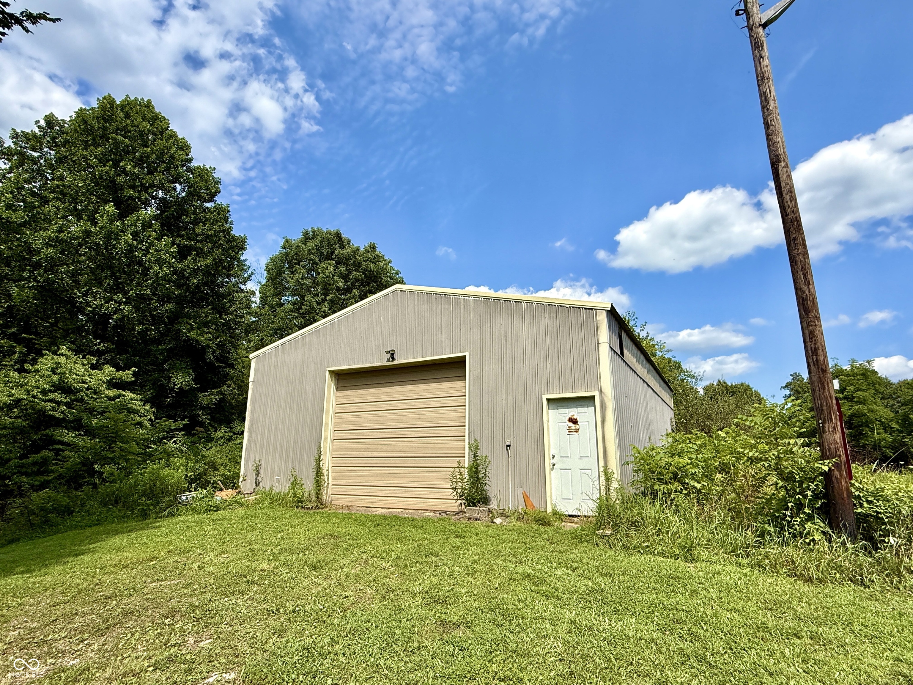 7110 Beech Tree Road Nineveh, IN 46164 - Photo 10 of 42 Gallery Image 10
