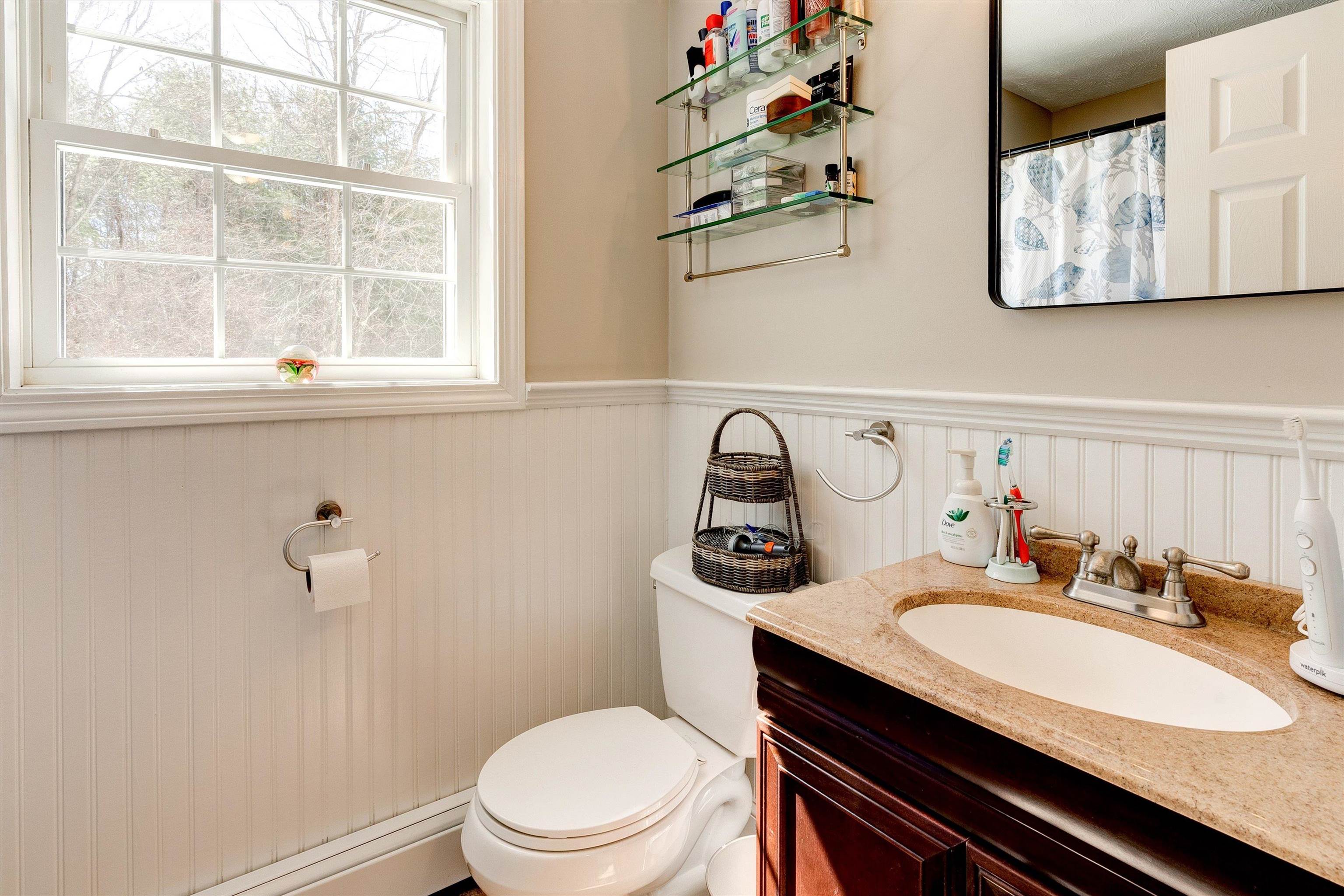 110 McCurdy Road New Boston, NH 03070 - Photo 3 of 26 Gallery Image 3