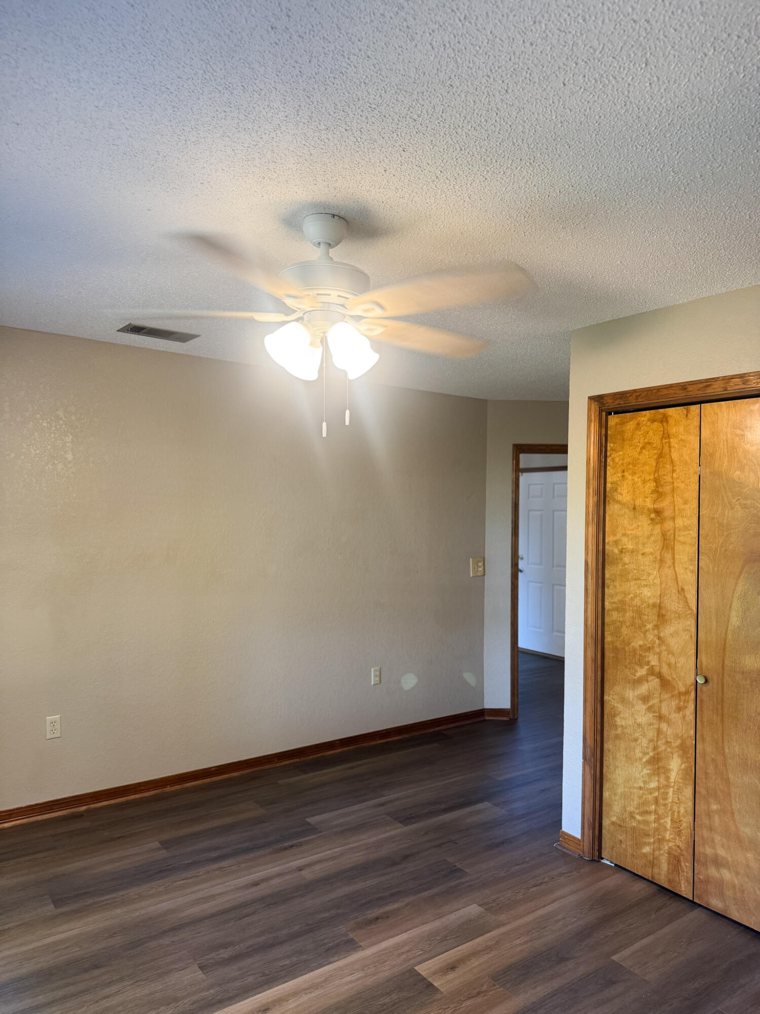 102 Springwood Circle Crestview, FL 32536 - Photo 13 of 21 Master bedroom