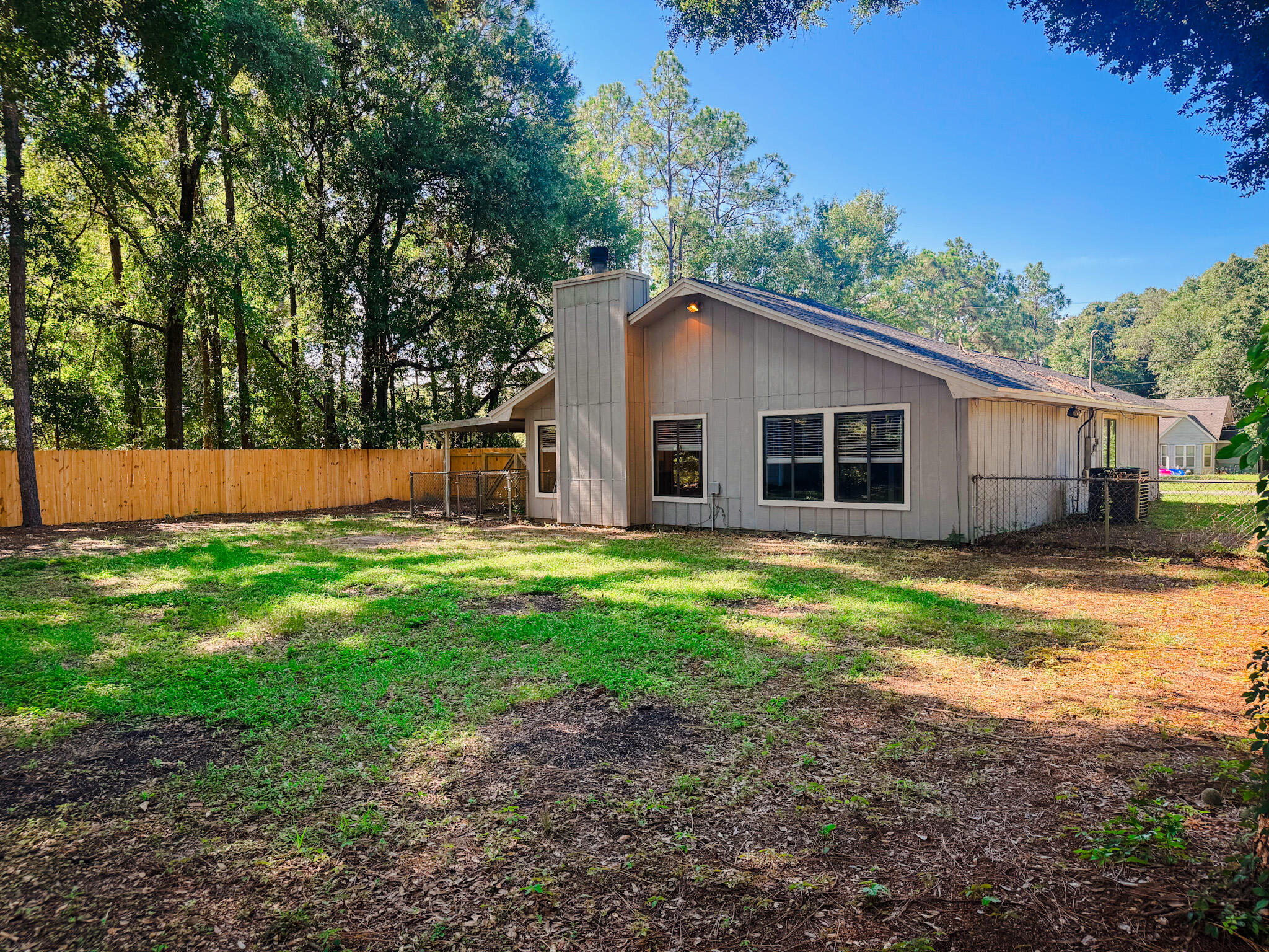102 Springwood Circle Crestview, FL 32536 - Photo 5 of 21 Back Yard