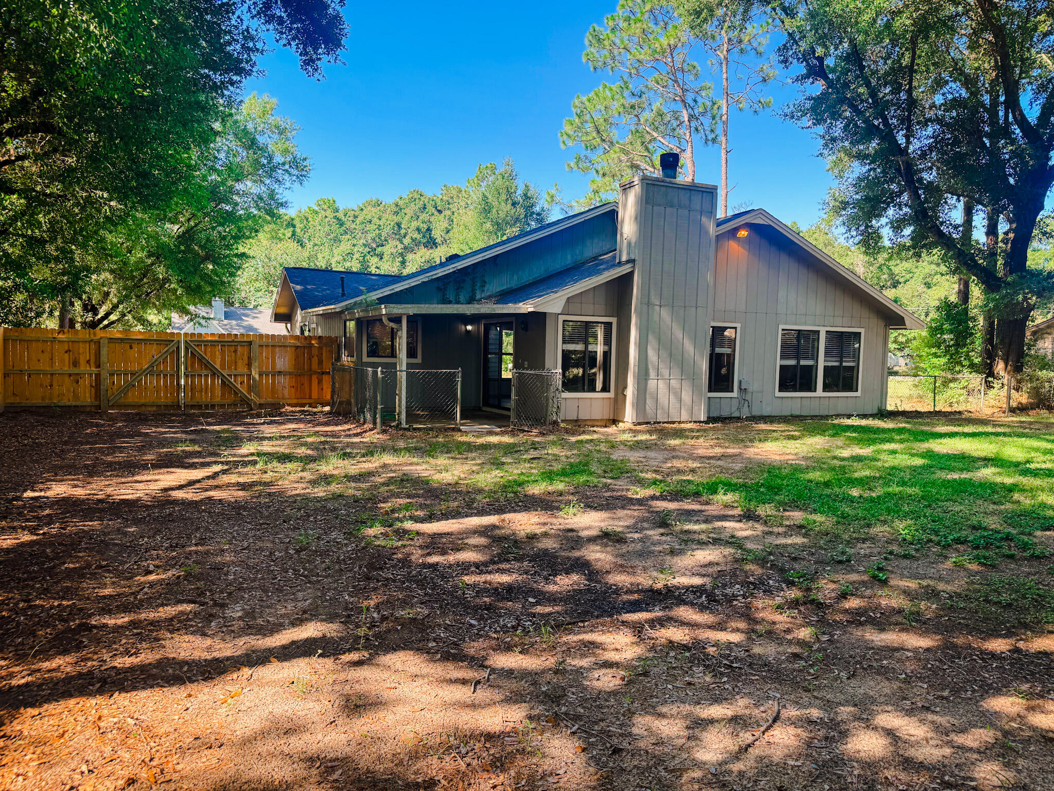 102 Springwood Circle Crestview, FL 32536 - Photo 6 of 21 Back Yard