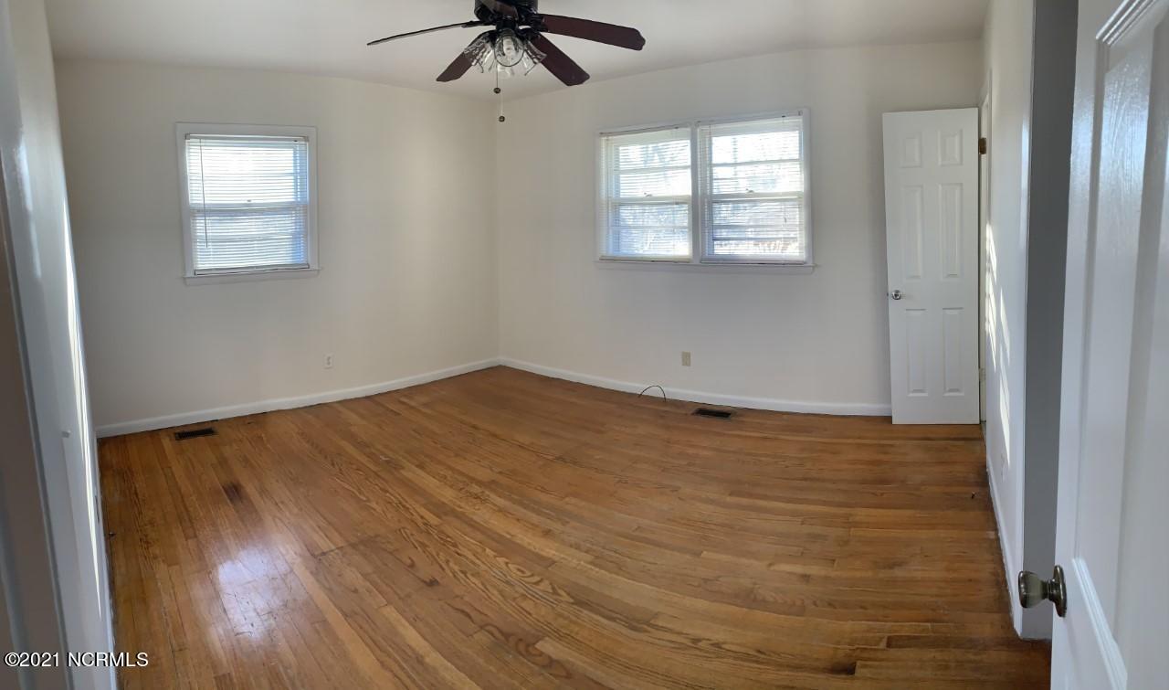 110 Mercer Road Jacksonville, NC 28546 - Photo 9 of 10 Bedroom 2