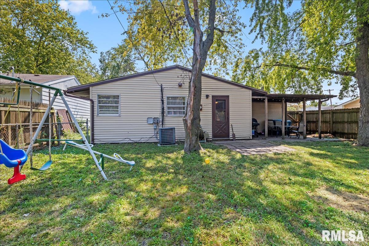 2217 East Watch Avenue Springfield, IL 62702 - Photo 18 of 18