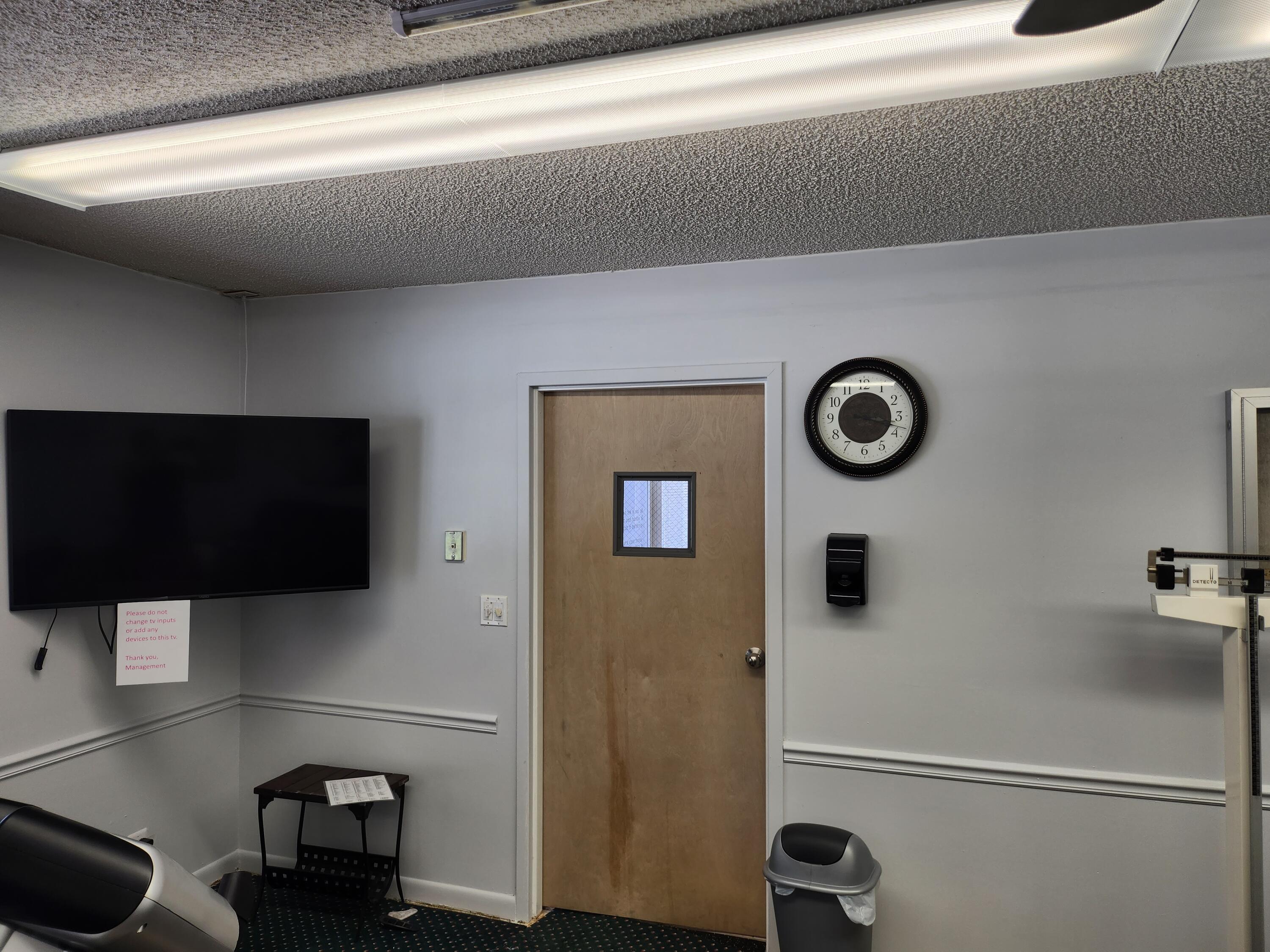 8951 Sunnywood Place Boca Raton, FL 33496 - Photo 42 of 47 8625 Jasmine Way Boca gym