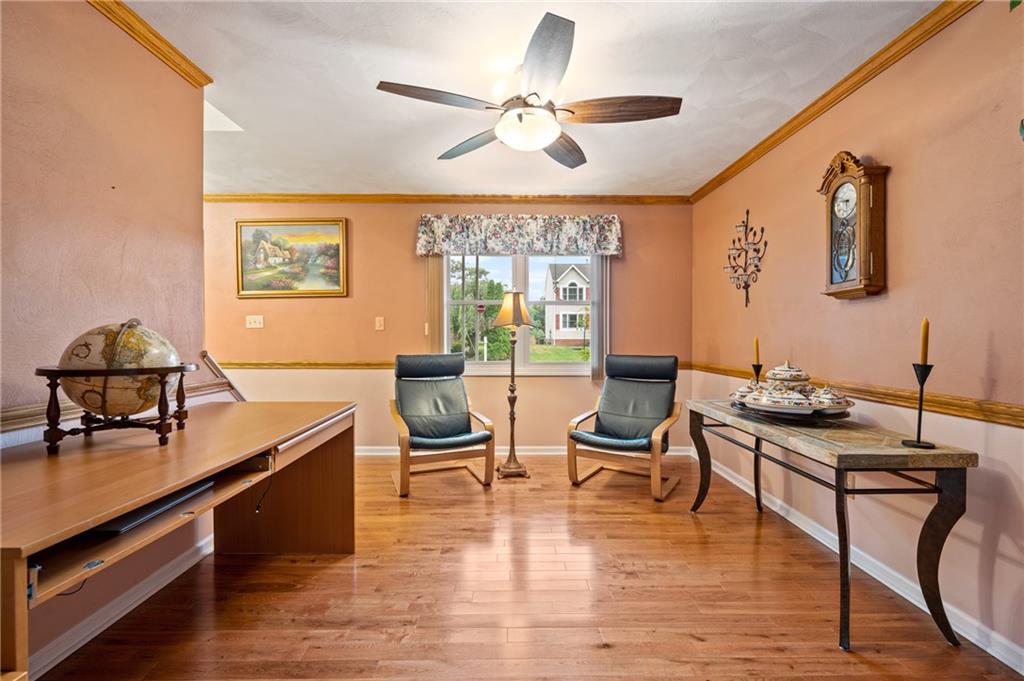 221 Sycamore Ridge Drive Springdale, PA 15144 - Photo 4 of 25 Gallery Image 4