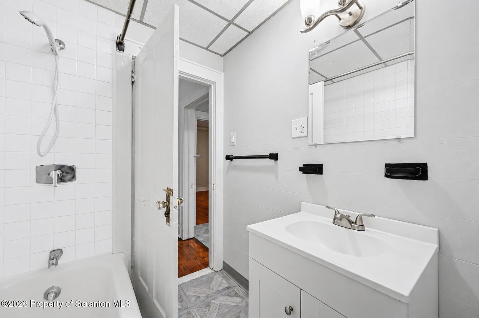 531 South Irving Avenue, Unit 4 Scranton, PA 18505 - Photo 23 of 39 531 S Irving Ave 37 Large