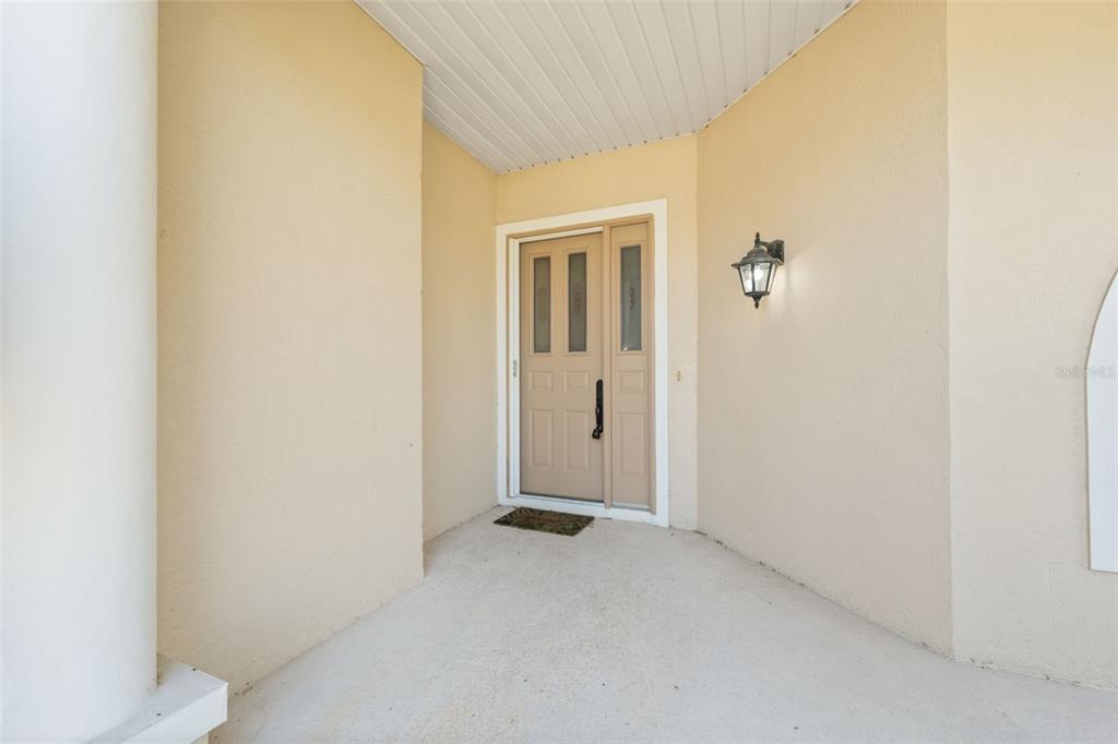 10149 Duffy Circle Weeki Wachee, FL 34613 - Photo 4 of 59