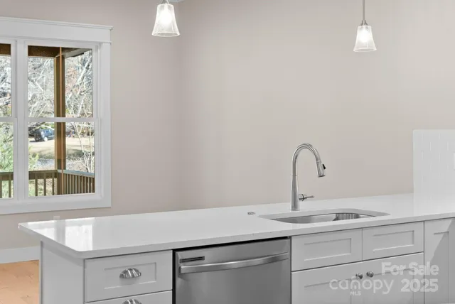 $479,900 | 107 Collin Place, Unit 3, Asheville, NC 28804