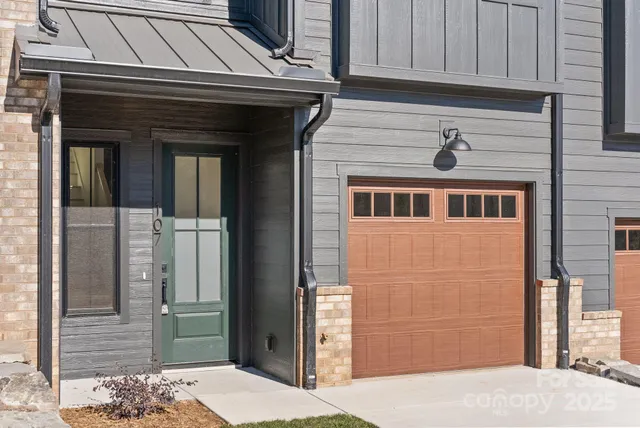 $479,900 | 107 Collin Place, Unit 3, Asheville, NC 28804
