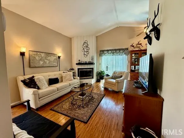 $210,000 | 3829 South Laurel Court, Bloomington, IN 47401