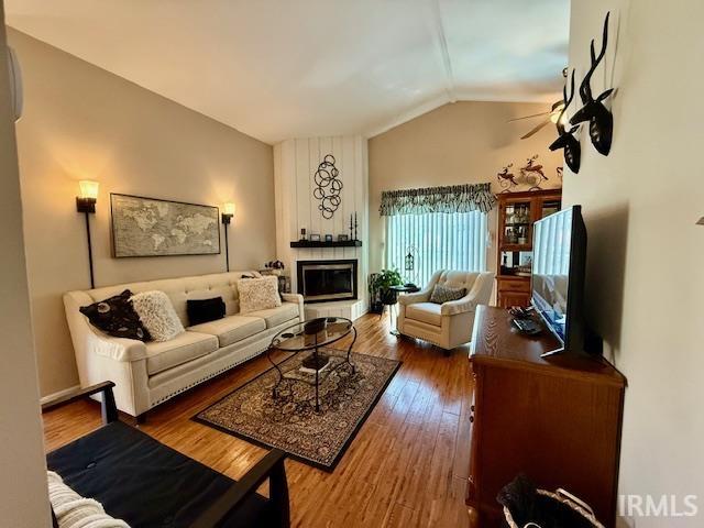 3829 South Laurel Court Bloomington, IN 47401 - Photo 3 of 24
