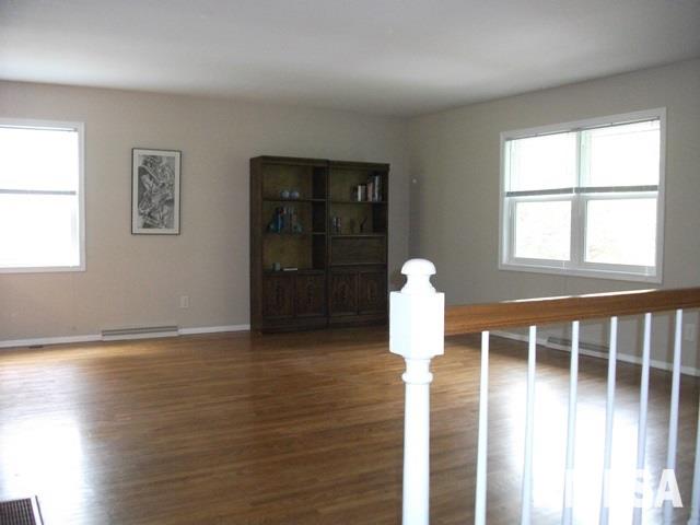 6004 North Hamilton Road Peoria, IL 61614 - Photo 7 of 19 Gallery Image 7