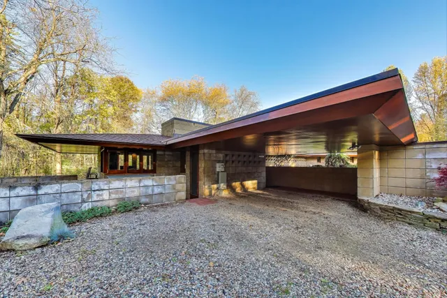 $1,444,000 | 11185 Hawthorne Drive, Galesburg, MI 49053