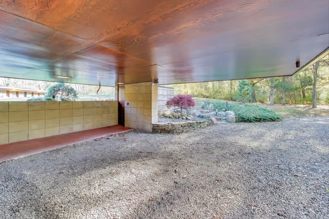 $1,444,000 | 11185 Hawthorne Drive, Galesburg, MI 49053