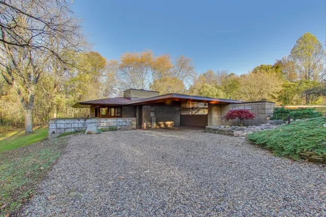 $1,444,000 | 11185 Hawthorne Drive, Galesburg, MI 49053