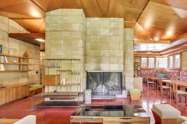 $1,444,000 | 11185 Hawthorne Drive, Galesburg, MI 49053