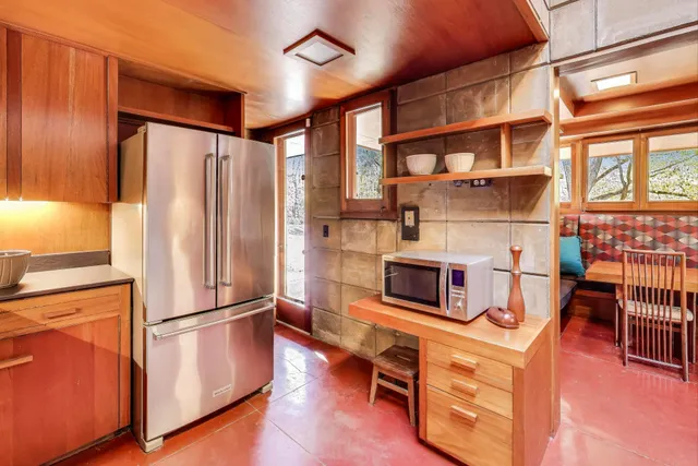 $1,444,000 | 11185 Hawthorne Drive, Galesburg, MI 49053