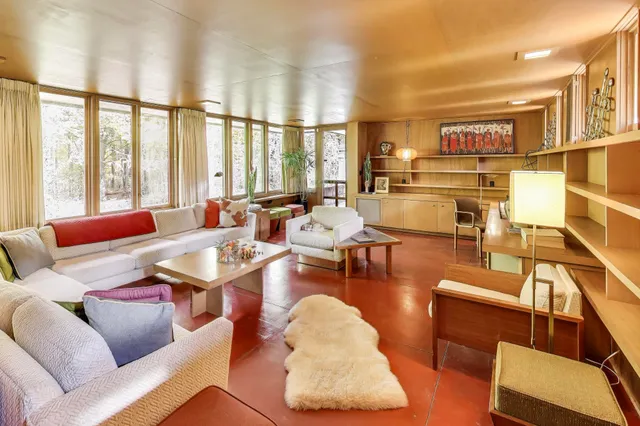 $1,444,000 | 11185 Hawthorne Drive, Galesburg, MI 49053