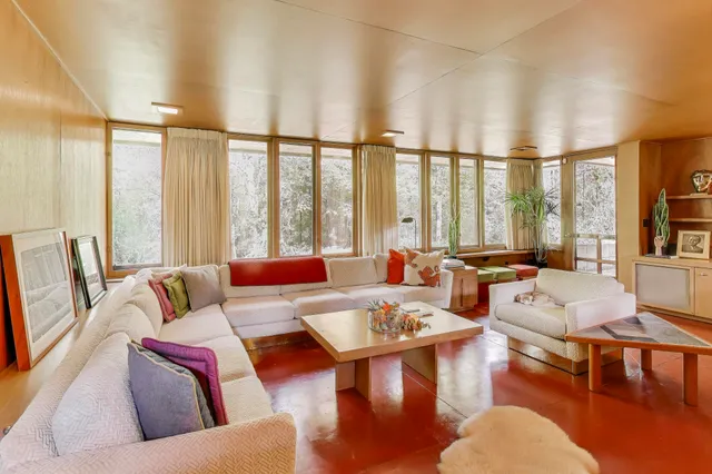 $1,444,000 | 11185 Hawthorne Drive, Galesburg, MI 49053