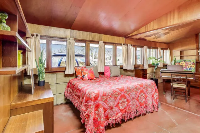 $1,444,000 | 11185 Hawthorne Drive, Galesburg, MI 49053