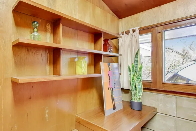 $1,444,000 | 11185 Hawthorne Drive, Galesburg, MI 49053