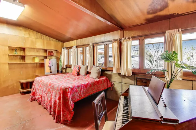 $1,444,000 | 11185 Hawthorne Drive, Galesburg, MI 49053