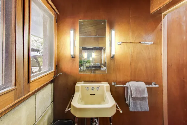 $1,444,000 | 11185 Hawthorne Drive, Galesburg, MI 49053