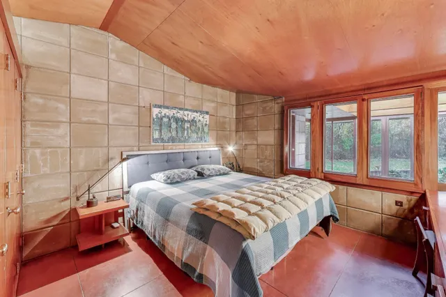 $1,444,000 | 11185 Hawthorne Drive, Galesburg, MI 49053