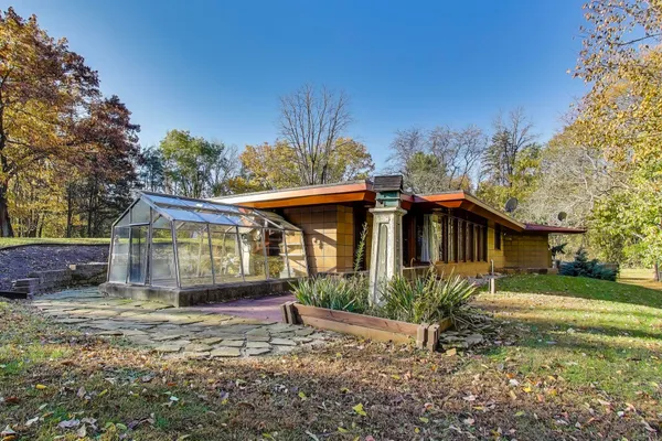 $1,444,000 | 11185 Hawthorne Drive, Galesburg, MI 49053
