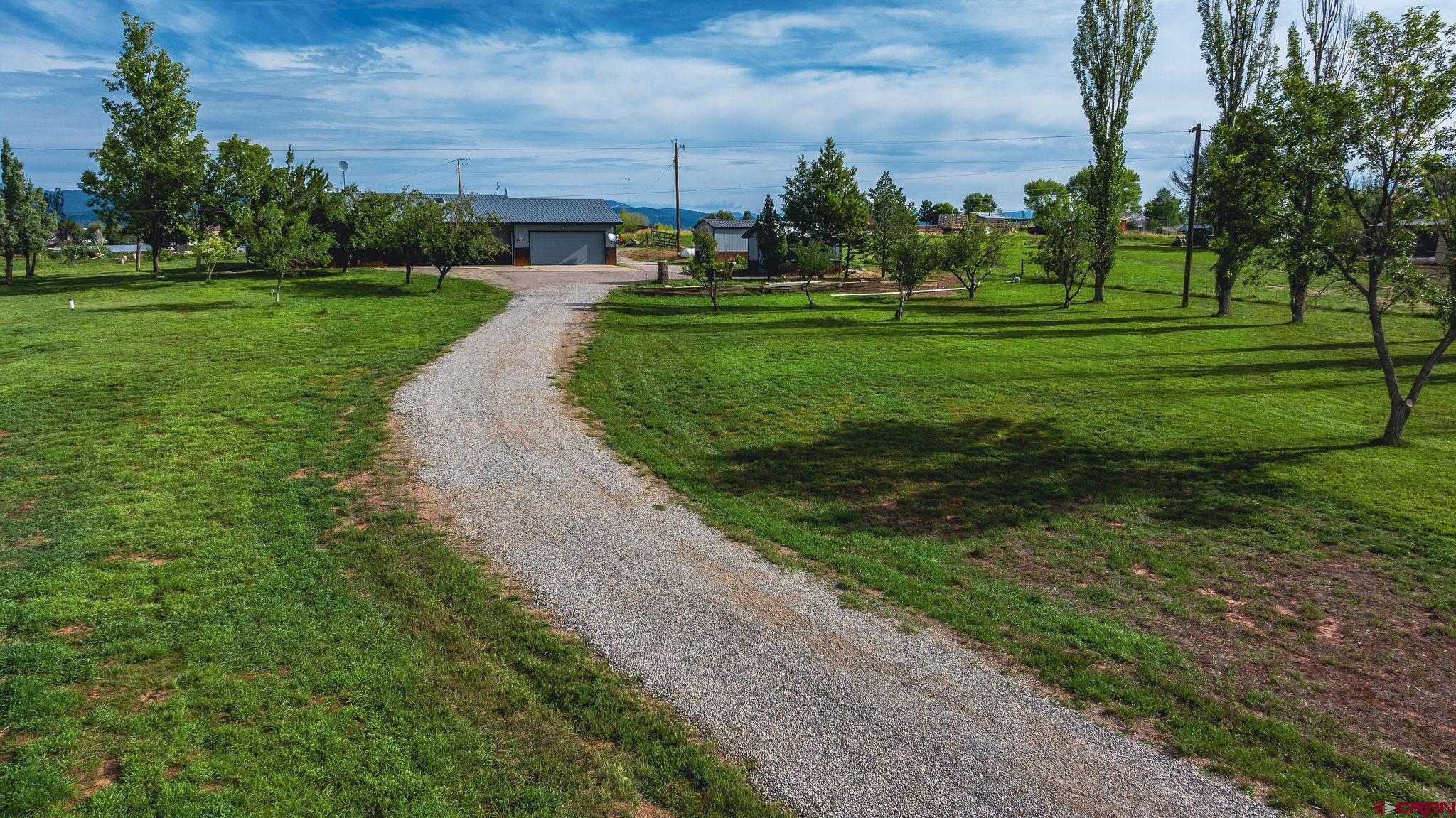 33 Meadow Road Durango, CO 81303 - Photo 4 of 43