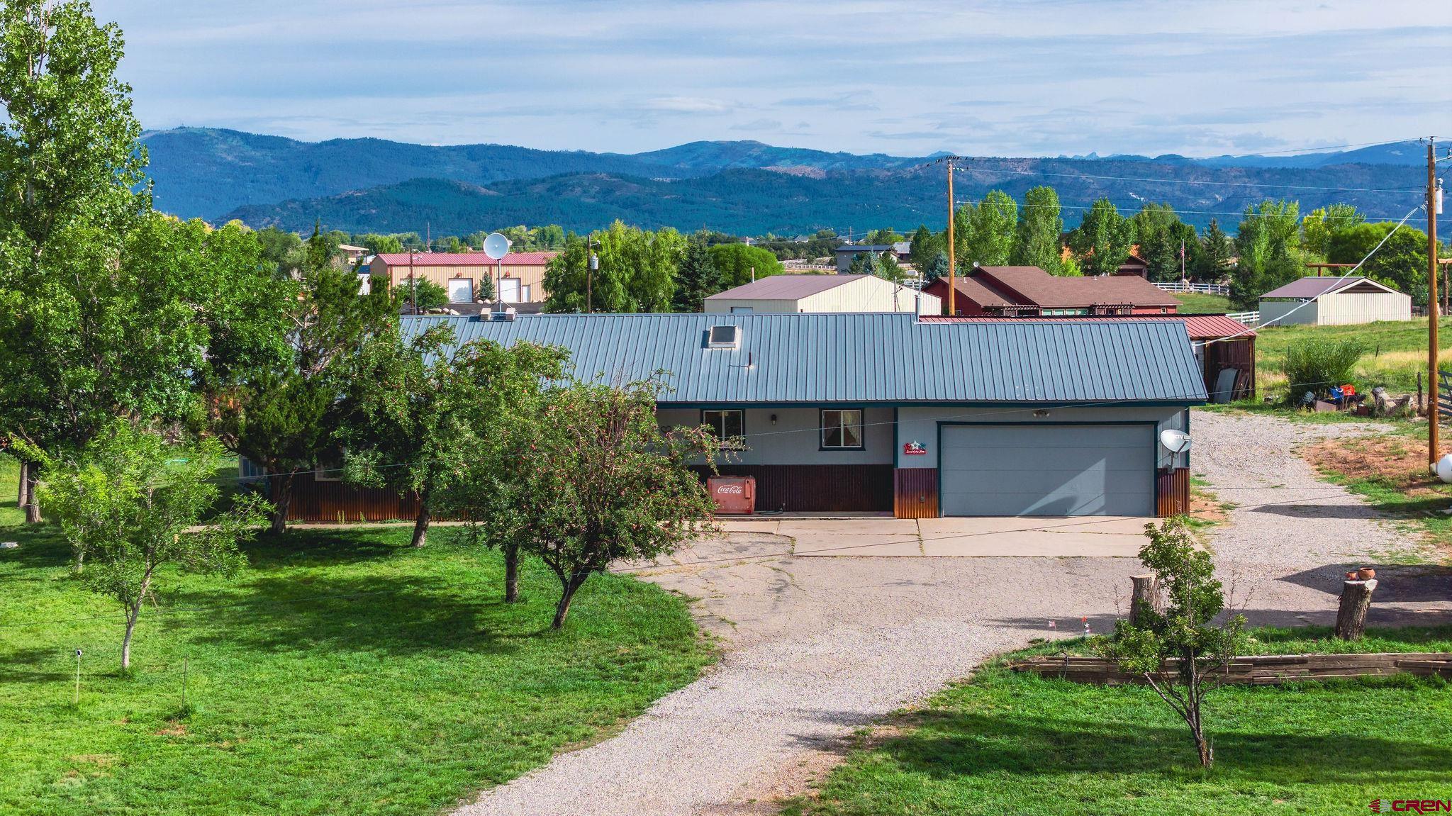 33 Meadow Road Durango, CO 81303 - Photo 5 of 43