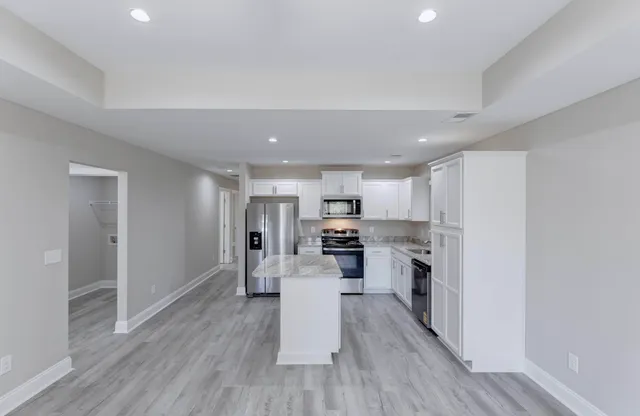 $2,200 | 911 North Lemacks Street, Walterboro, SC 29488