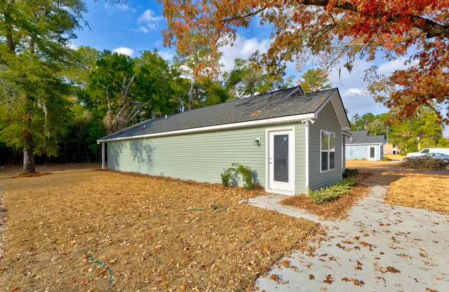 $2,200 | 911 North Lemacks Street, Walterboro, SC 29488