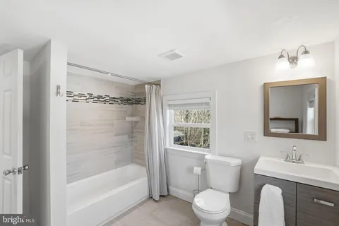 $699,000 | 4222 34th Street, Mount Rainier, MD 20712