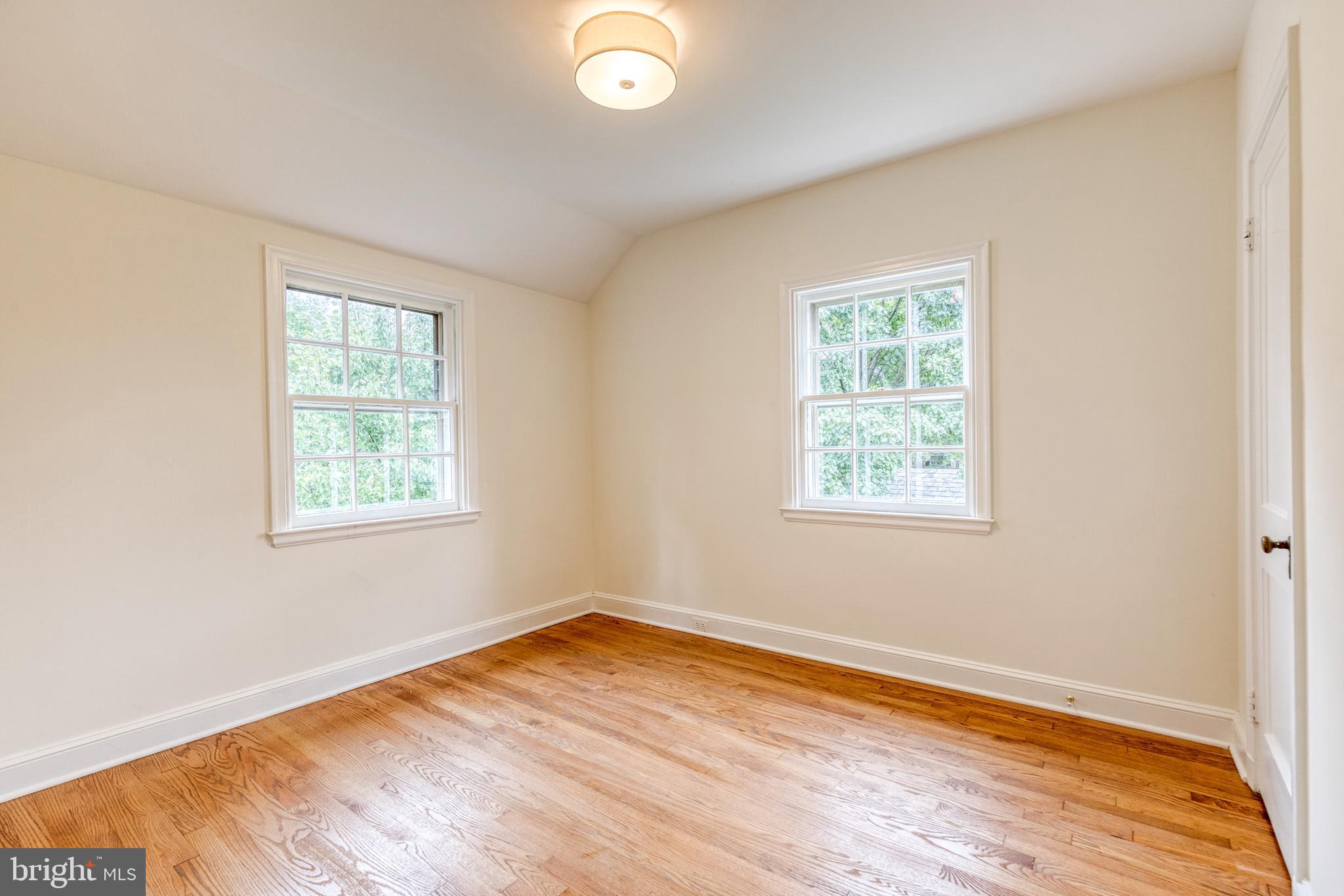 311 Broadmoor Road Baltimore, MD 21212 - Photo 28 of 31