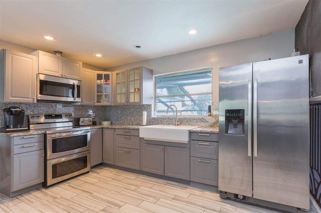 1610 Burningtree Lane Brandon, FL 33510 - Photo 13 of 40