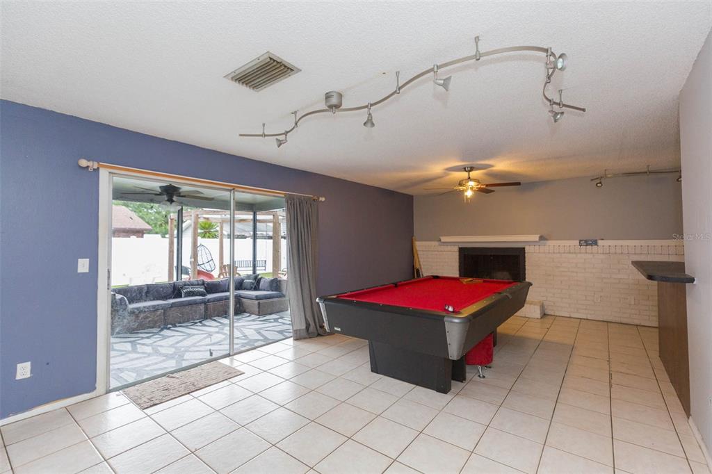 1610 Burningtree Lane Brandon, FL 33510 - Photo 17 of 40