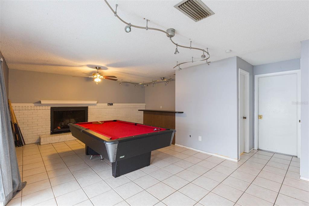 1610 Burningtree Lane Brandon, FL 33510 - Photo 19 of 40