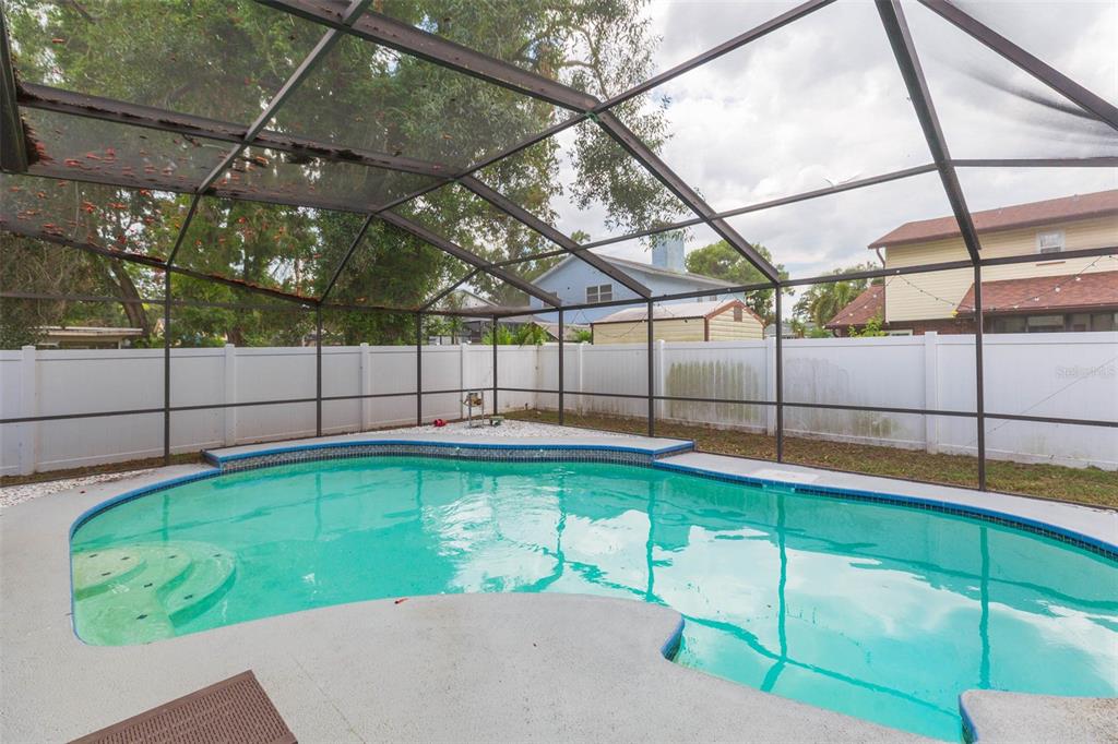 1610 Burningtree Lane Brandon, FL 33510 - Photo 32 of 40