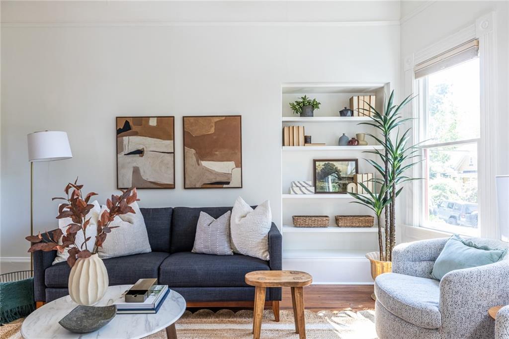 532 Broyles Street Southeast Atlanta, GA 30312 - Photo 9 of 37 a living room with furniture and a large window