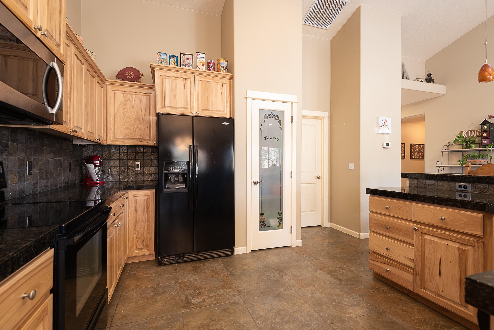 13409 Southwest Chipmunk Road Terrebonne, OR 97760 - Photo 12 of 27 12 Kitchen to Pantry & Laundry
