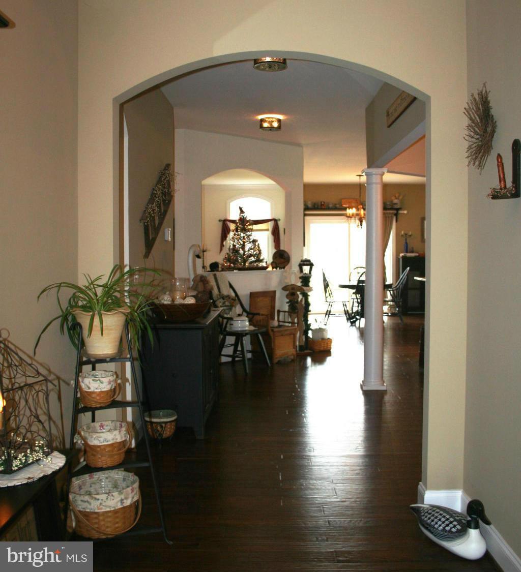 1717 Castleton Road Darlington, MD 21034 - Photo 3 of 25 Interior (General)