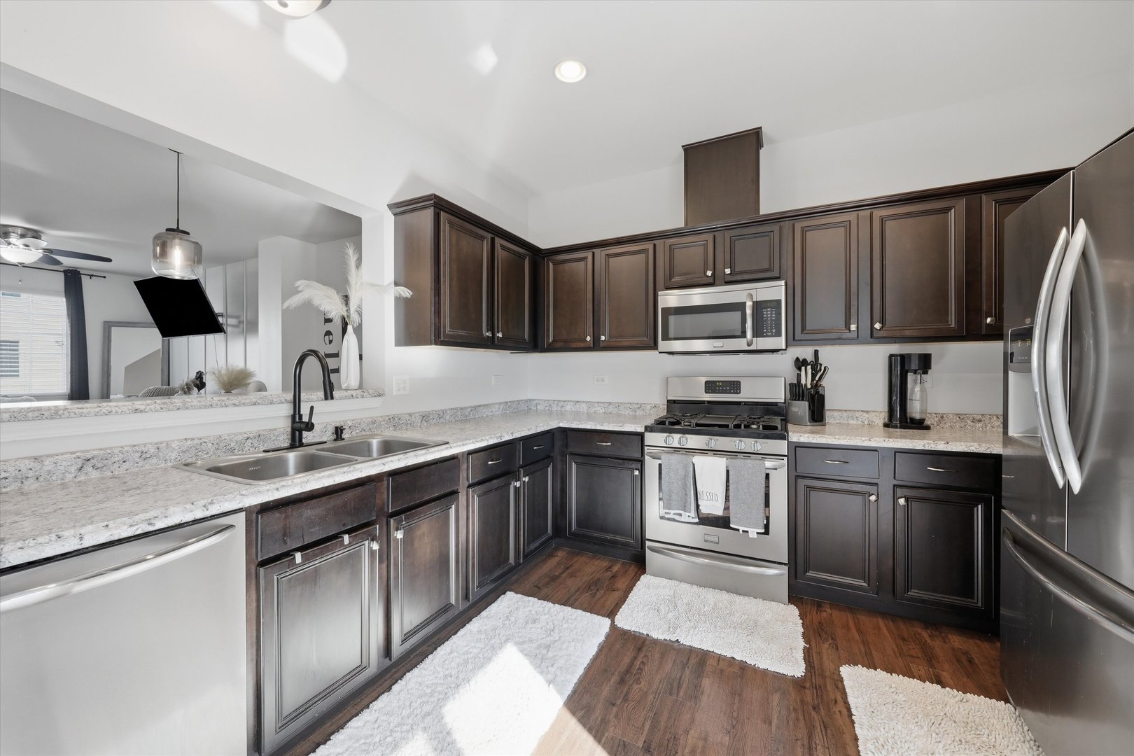 3350 Ravinia Circle Aurora, IL 60504 - Photo 9 of 28 Gallery Image 9
